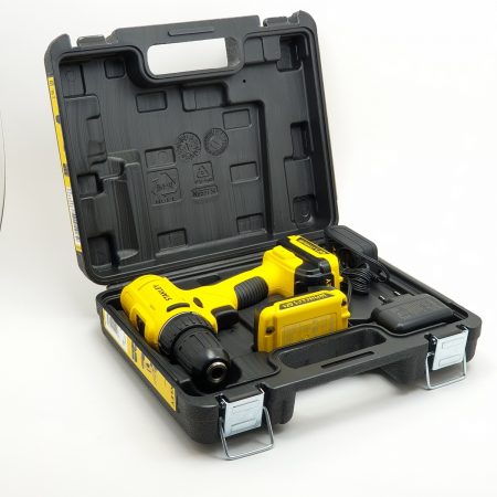 Stanley SCD121S2K-B1, 12v 1.5ah Drill Driver - Image 2