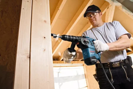 Bosch GBH 3-28 DFR Professional Rotary Hammer with SDS Plus - Image 2