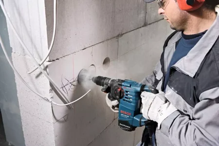 Bosch GBH 3-28 DFR Professional Rotary Hammer with SDS Plus - Image 3