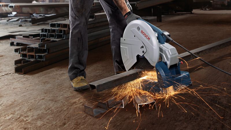 Bosch GCO 14-24 J Professional Metal Cut-off Saw 2400W, 3800RPM - Image 3