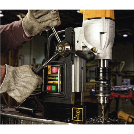 DEWALT DWE1622K-B1, AC 2-Speed Magnetic Drill Press, 1200W, 50mm - Image 4