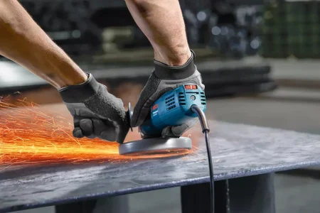 Bosch GWS 900-100 Professional Heavy Duty Corded Angle Grinder 900W / 11,000RPM - Image 2