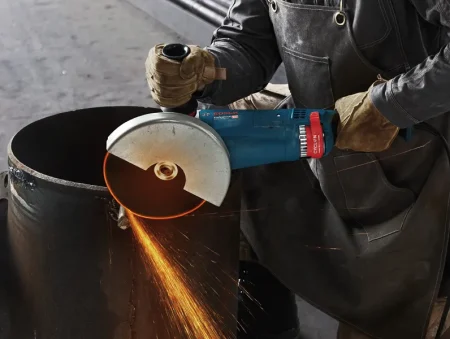 Bosch GWS 24-180 JZ Professional Corded Angle Grinder 2400W - Image 6