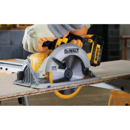 Dewalt DCS570N-B1, 184MM (7.3″) 18V Circular Saw (BARE TOOL ONLY) - Image 3