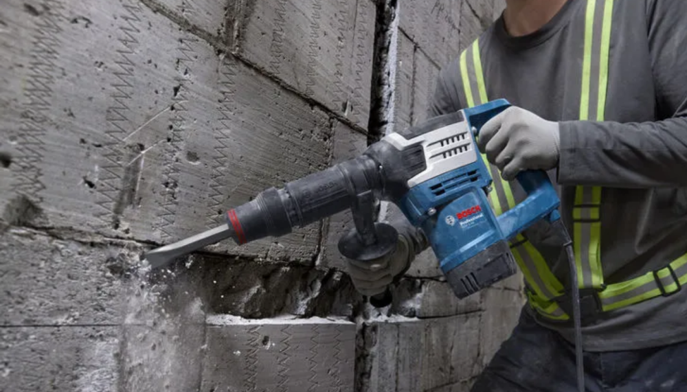 demolition hammer