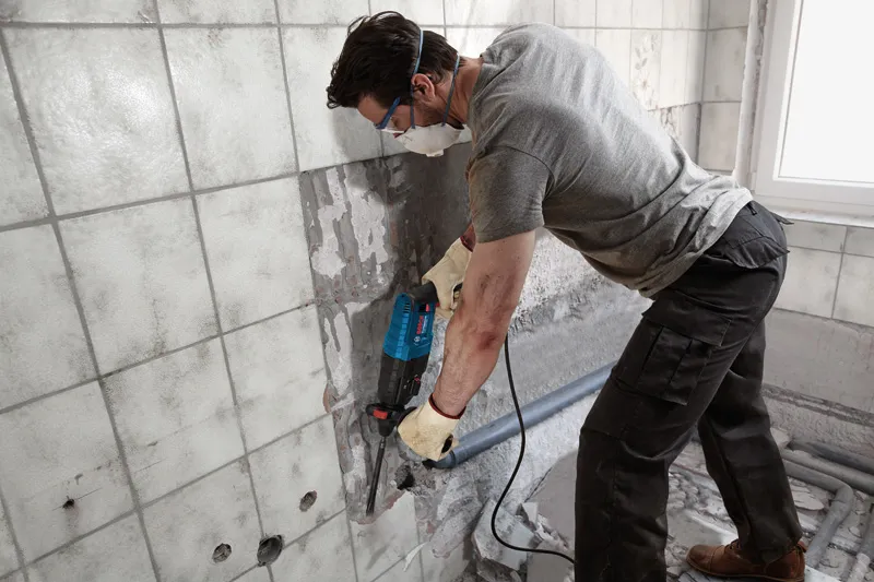 BOSCH PRO GBH 2-24 DRE PROFESSIONAL ROTARY HAMMER WITH SDS PLUS 790 W - Image 4