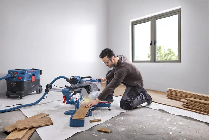 BOSCH PRO GCM 340-305 D PROFESSIONAL MITRE SAW 1,800 W - Image 4