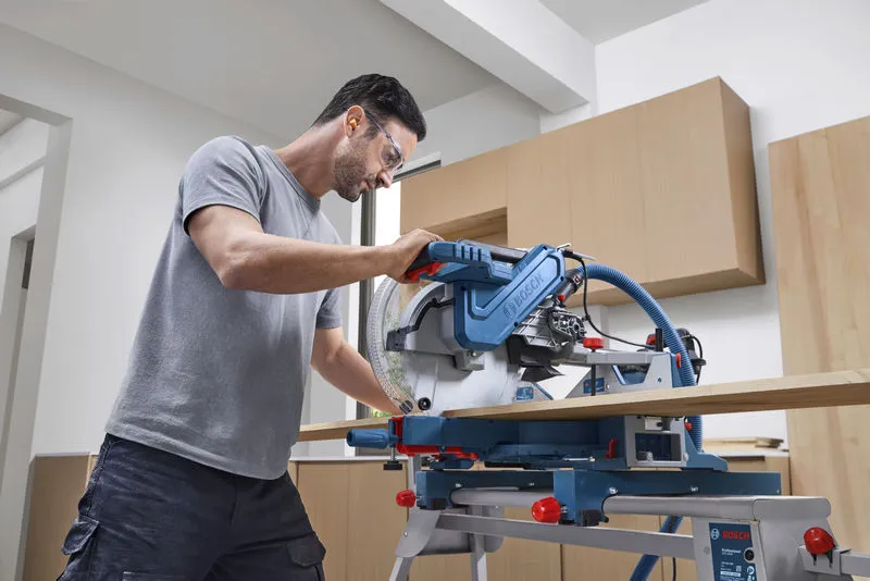 BOSCH PRO GCM 340-305 D PROFESSIONAL MITRE SAW 1,800 W - Image 6