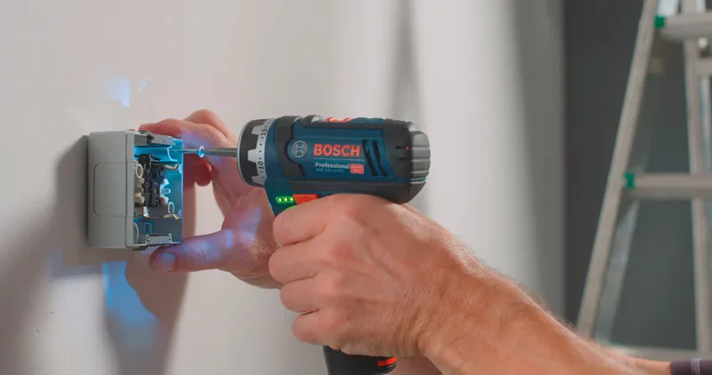BOSCH PRO GSR 12V-15 FC PROFESSIONAL CORDLESS DRILL/DRIVER 12.0 V - Image 2