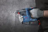 BOSCH PRO GBH 18V-22 X PROFESSIONAL CORDLESS ROTARY HAMMER 18.0 V - Image 4