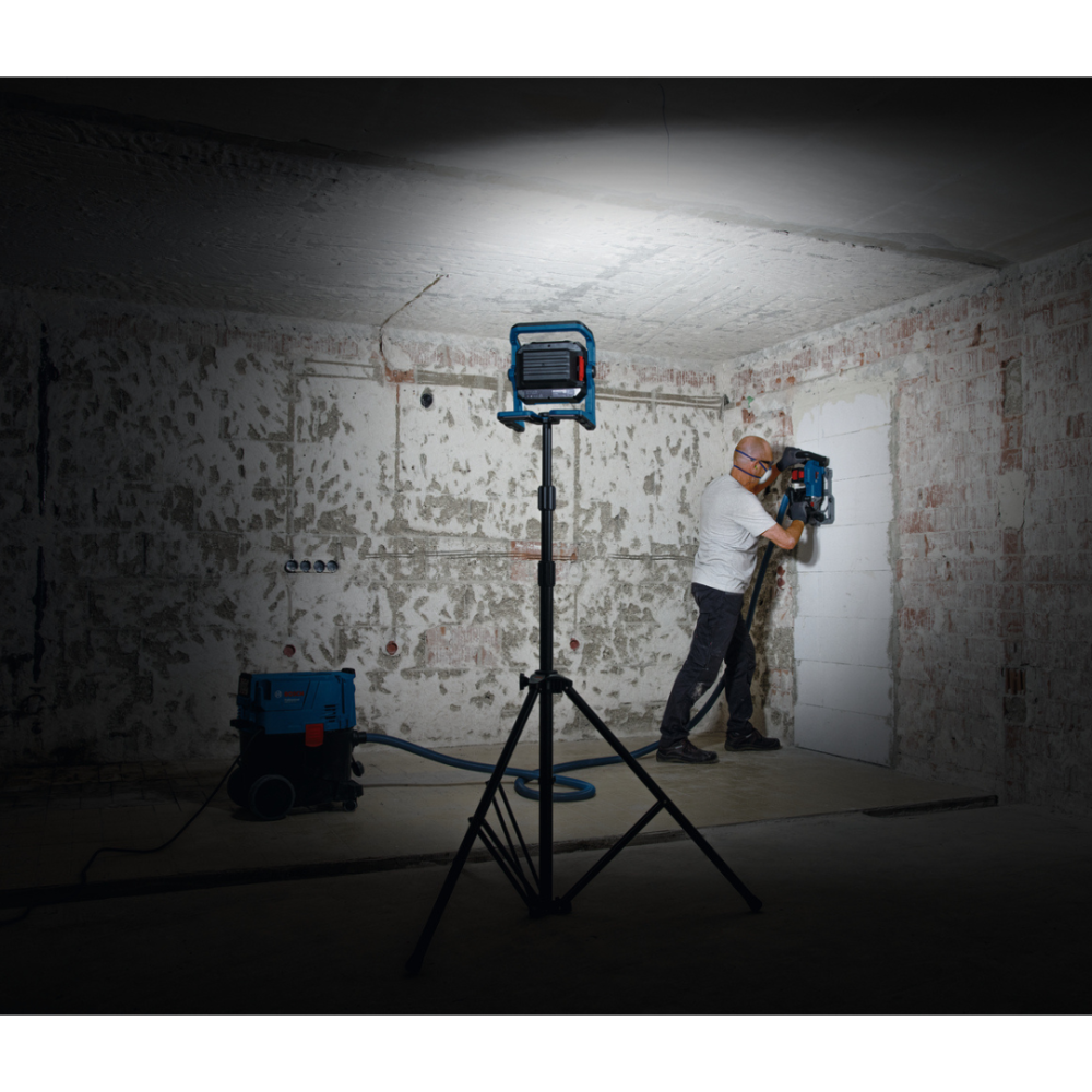 Bosch GLI 18V-5000 Professional Cordless Work Lamp, Bare Unit - Image 3