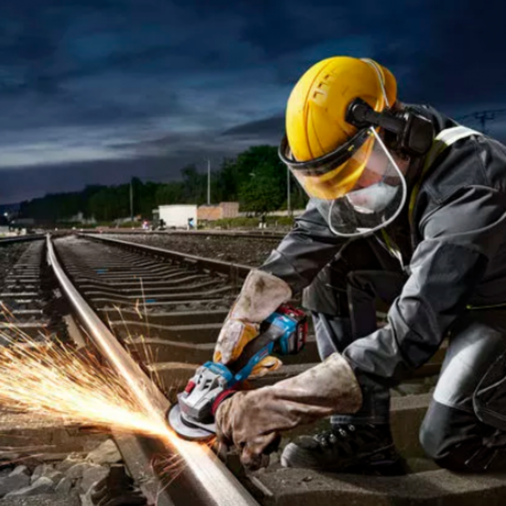 Bosch GWS 18V-11S Professional Cordless Angle Grinder, Bare Unit - Image 2