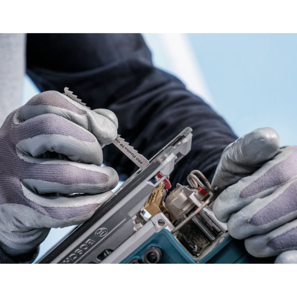Bosch T102D Professional Clean for PP Plastics Jigsaw Blade - Image 3
