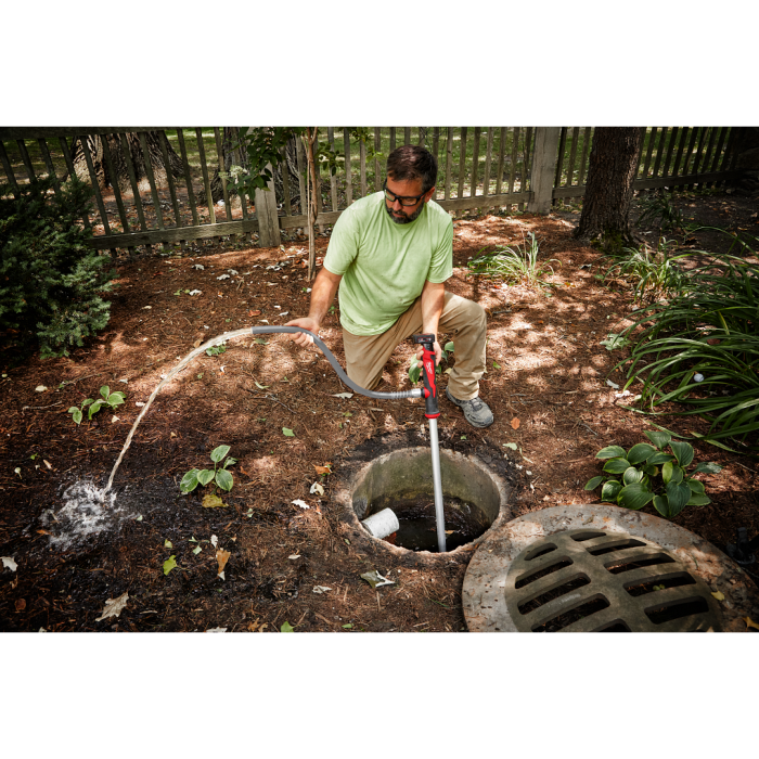 Milwaukee M12 BSWP-0 Hydropass Stick Water Pump (Bare Tool) - Image 3